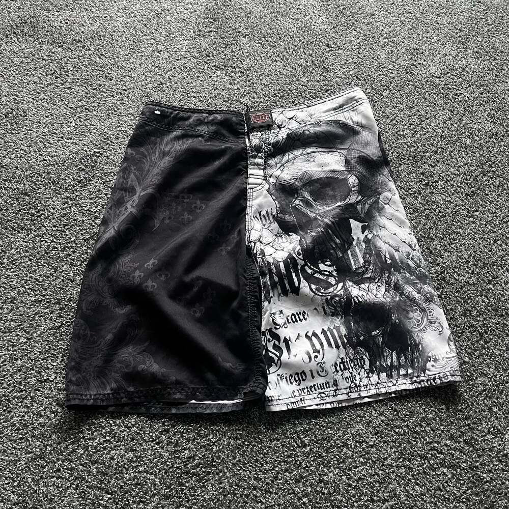 MMA Elite Men's Skull Graphic Board Shorts